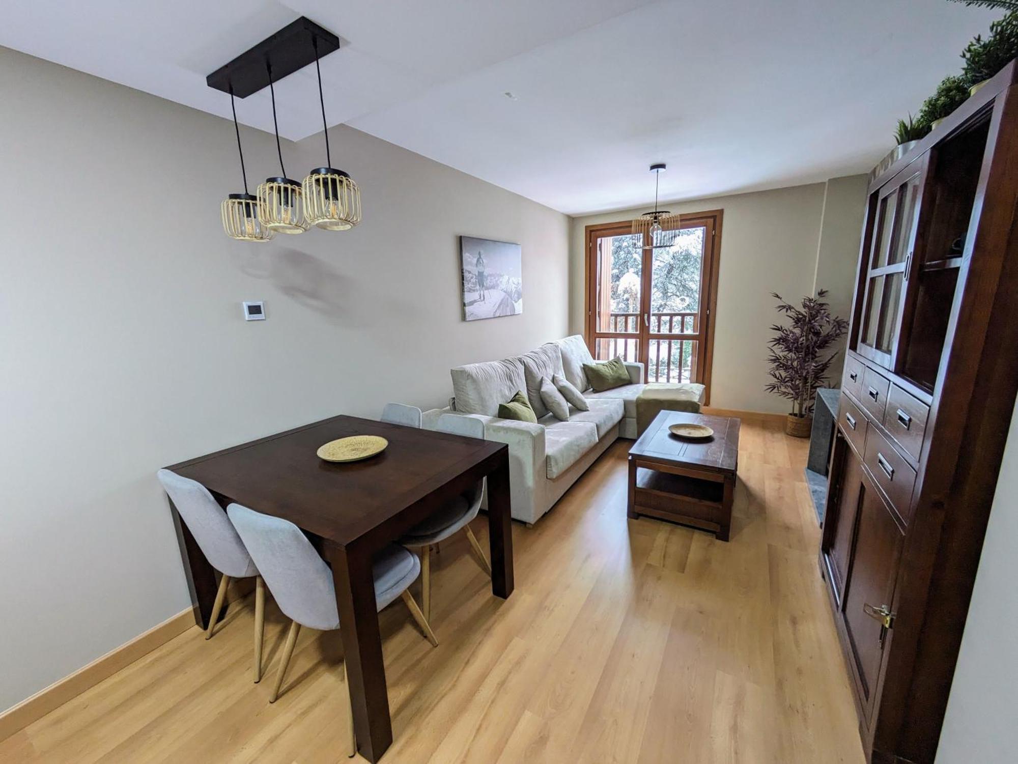 La Casa De La Montana Daire Escarrilla Dış mekan fotoğraf